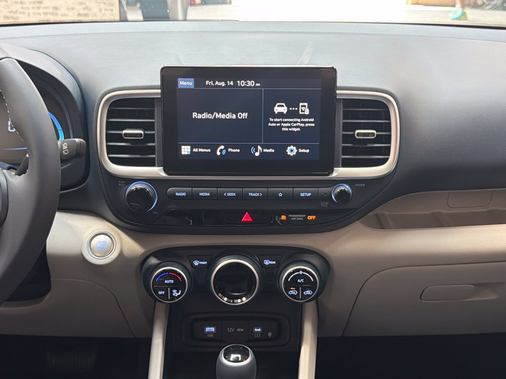 New 2026 Hyundai Venue SEL FWD image 15
