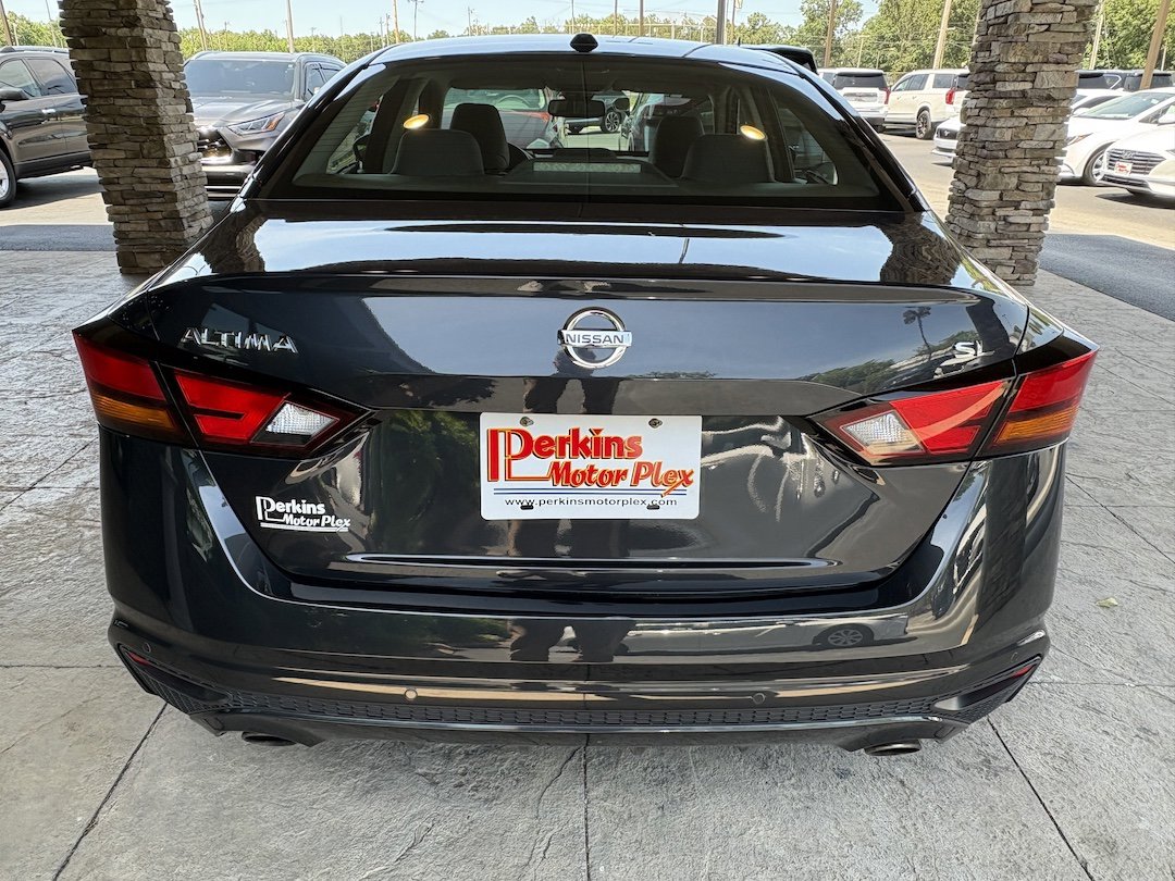 Used 2019 Nissan Altima 2.5 SL FWD image 6