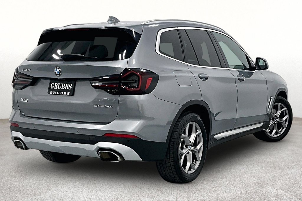 Used 2023 BMW X3 sDrive30i RWD image 2