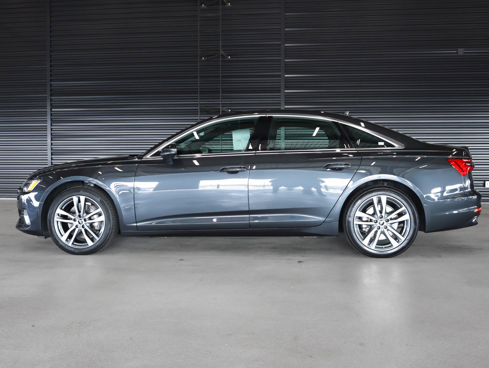 Used 2022 Audi A6 Premium Plus image 11