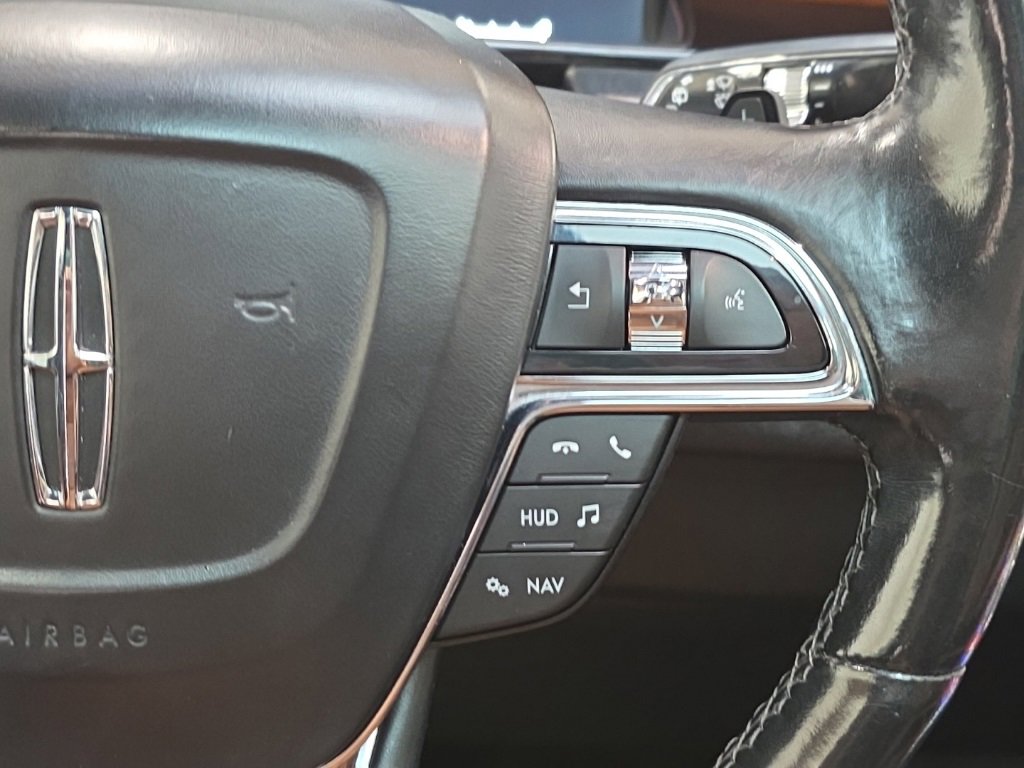 Used 2019 Lincoln Navigator Reserve image 33