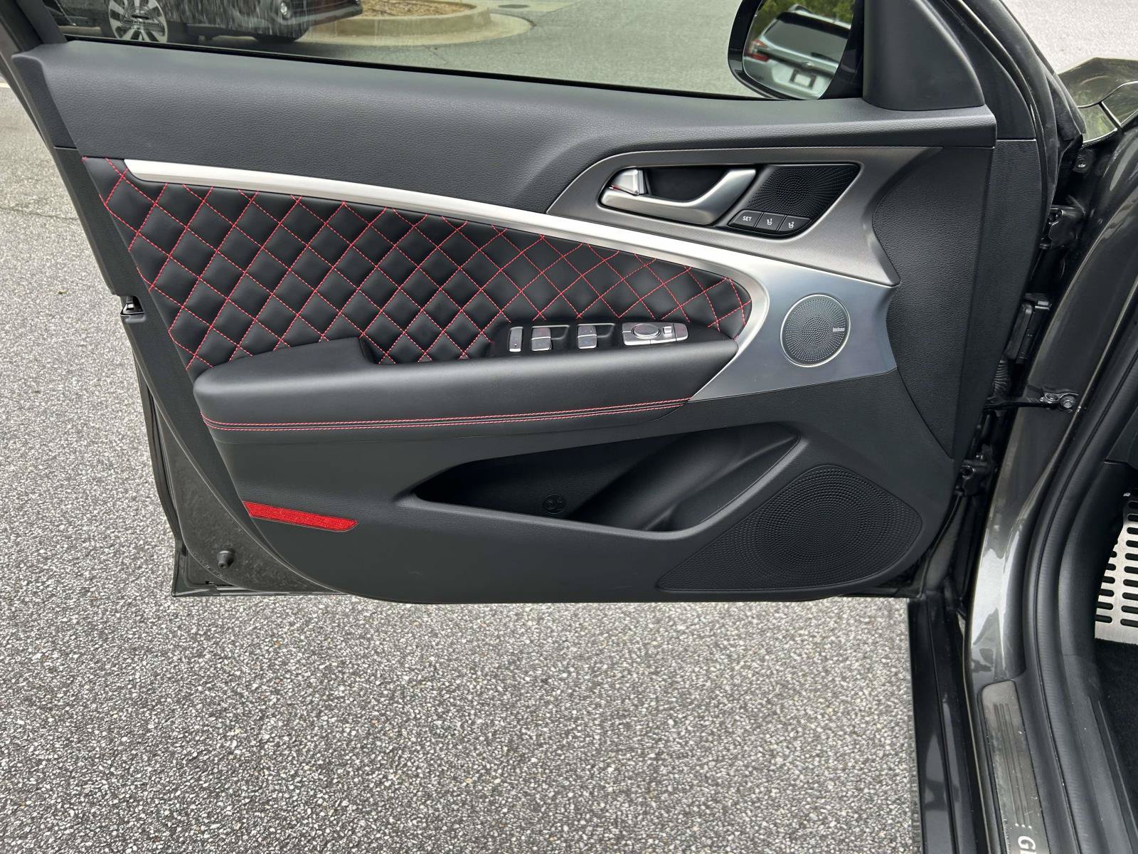 Used 2024 Genesis G70 3.3T Advanced w/ Sport Prestige Package RWD image 15