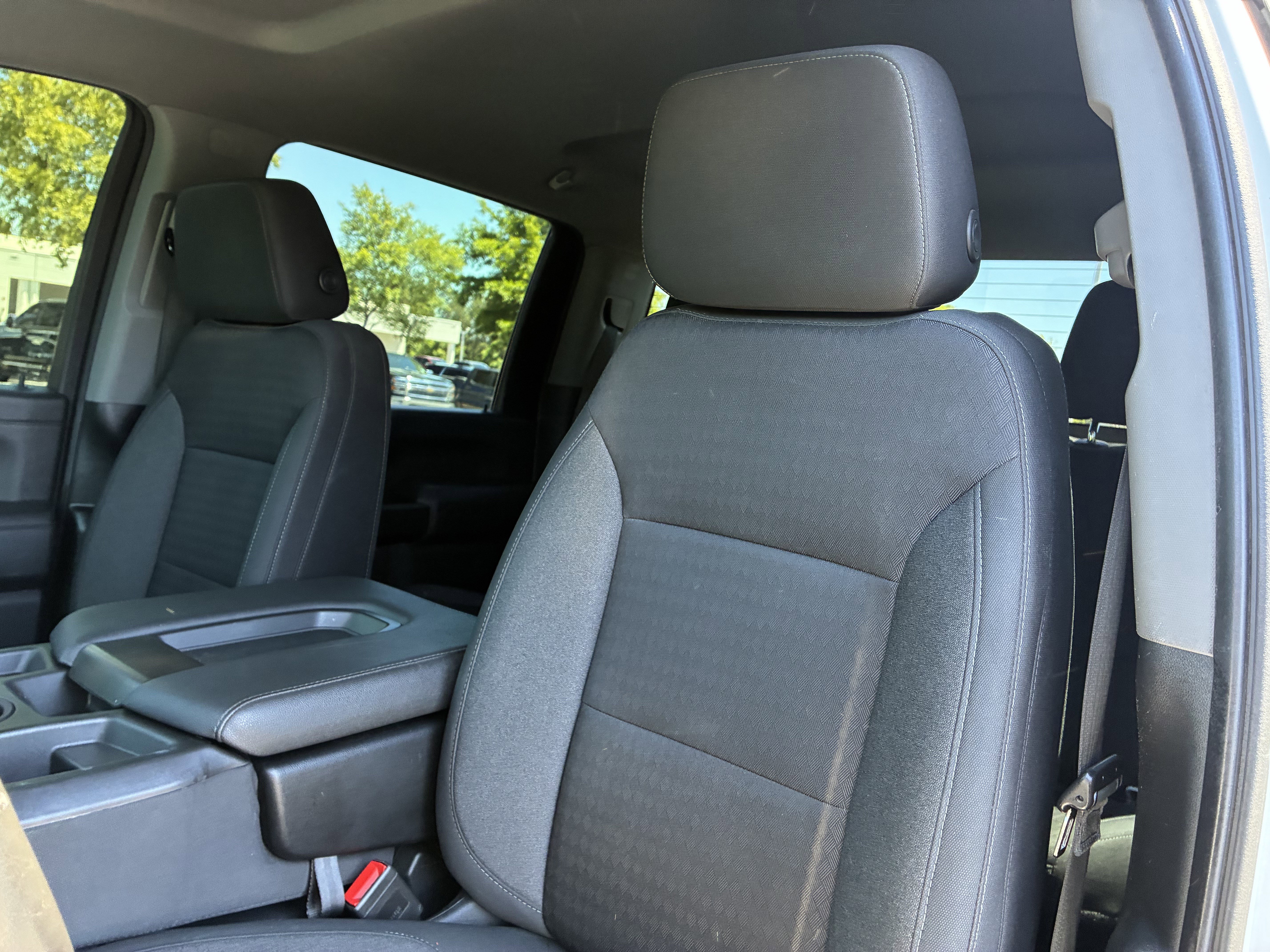 Used 2023 Chevrolet Silverado 2500 LT w/ Convenience Package AWD/4WD image 23