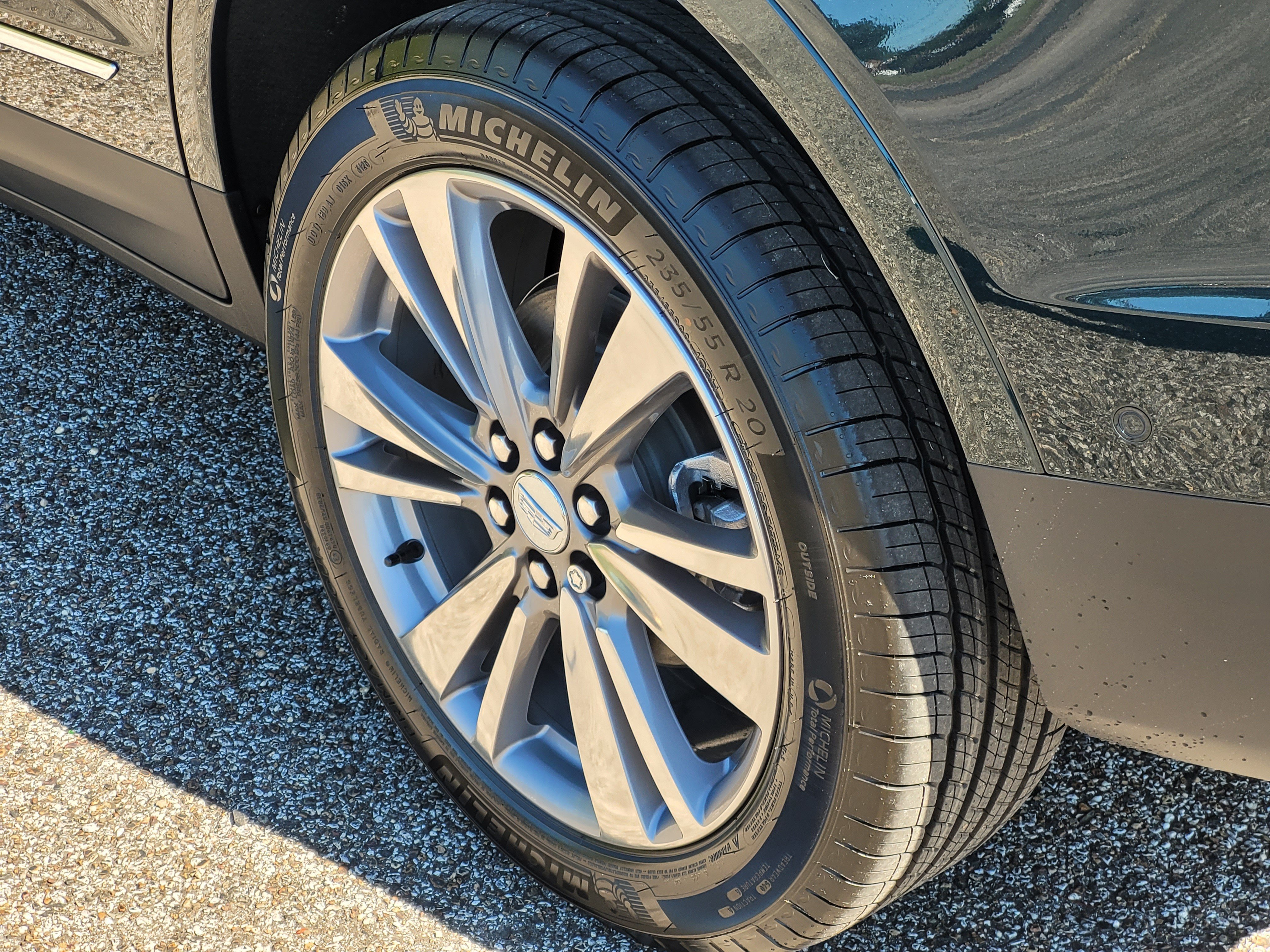 New 2026 Cadillac XT5 Premium Luxury w/ Driver Assist Package FWD image 5