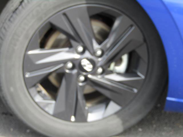 Used 2023 Hyundai Elantra SEL FWD image 26