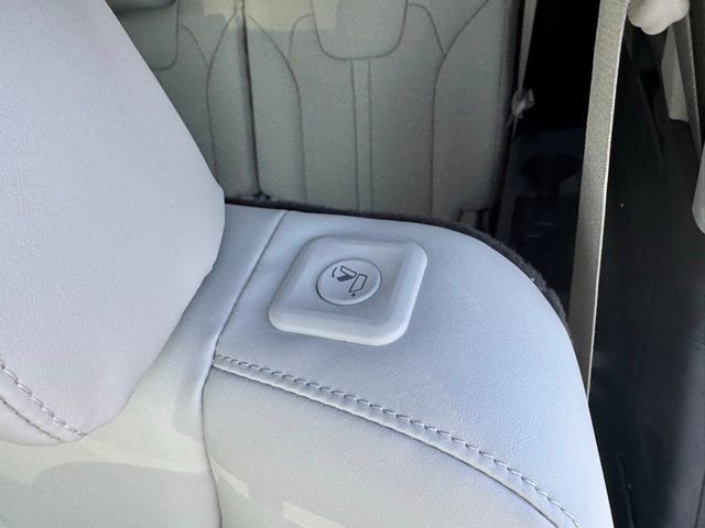 New 2025 Kia Sorento EX AWD/4WD image 28