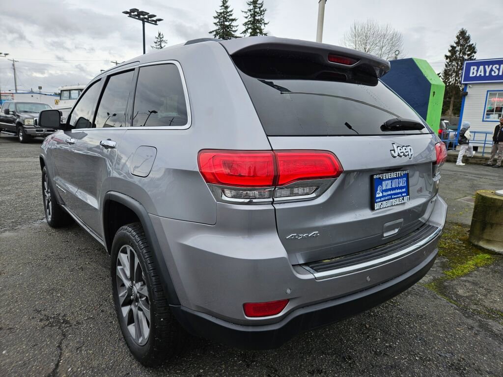 Used 2018 Jeep Grand Cherokee Limited AWD/4WD image 2