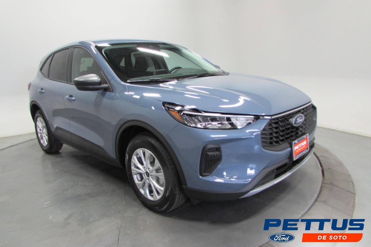 New 2025 Ford Escape Active w/ Cold Weather Package