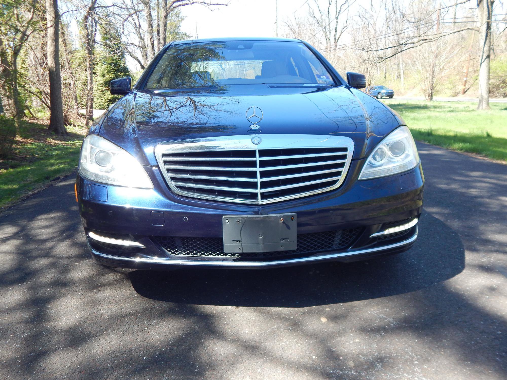 Used 2012 Mercedes-Benz S 550 4MATIC image 7