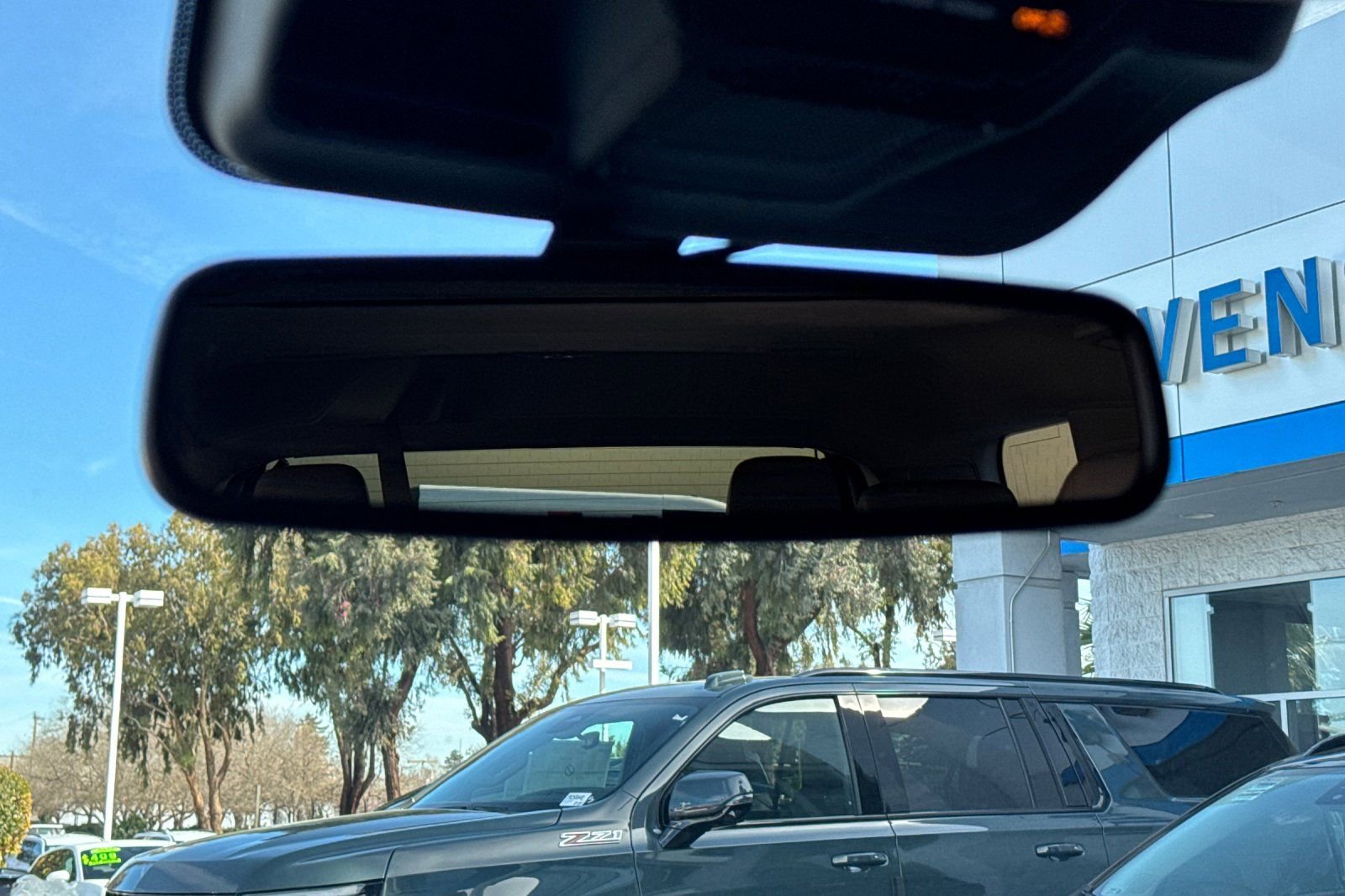 Used 2024 Ford Expedition Limited image 25