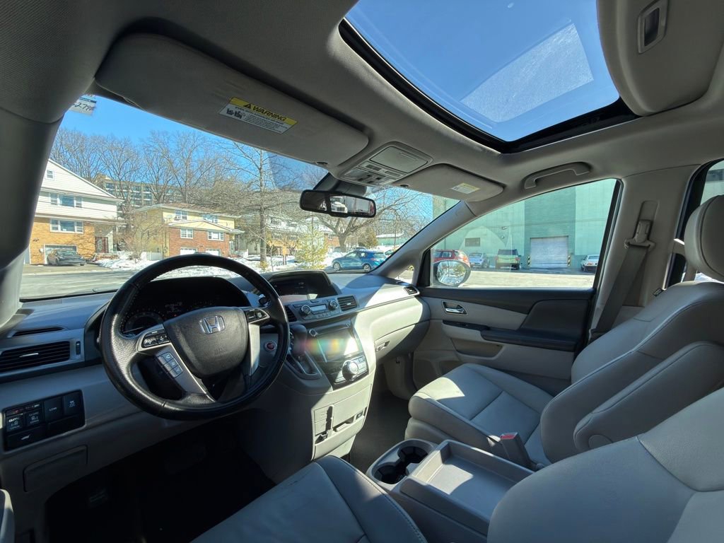 Used 2014 Honda Odyssey EX-L image 30