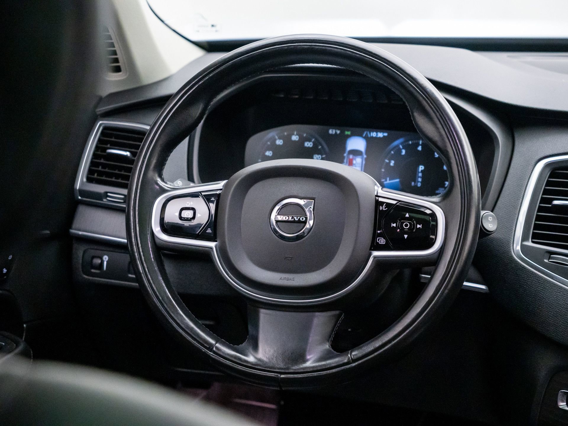 Used 2020 Volvo XC90 T5 Momentum image 10