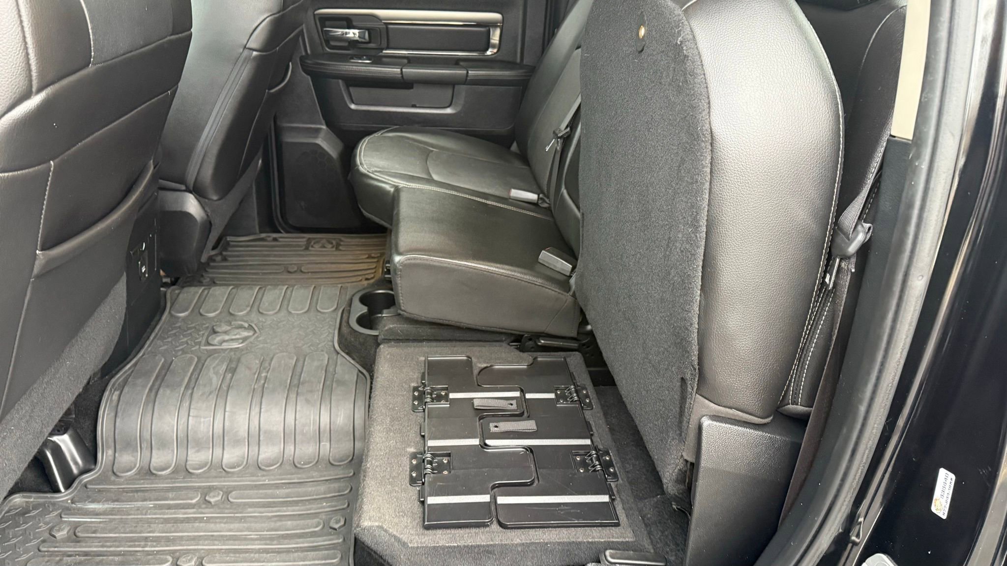 Used 2015 RAM 1500 Sport image 40