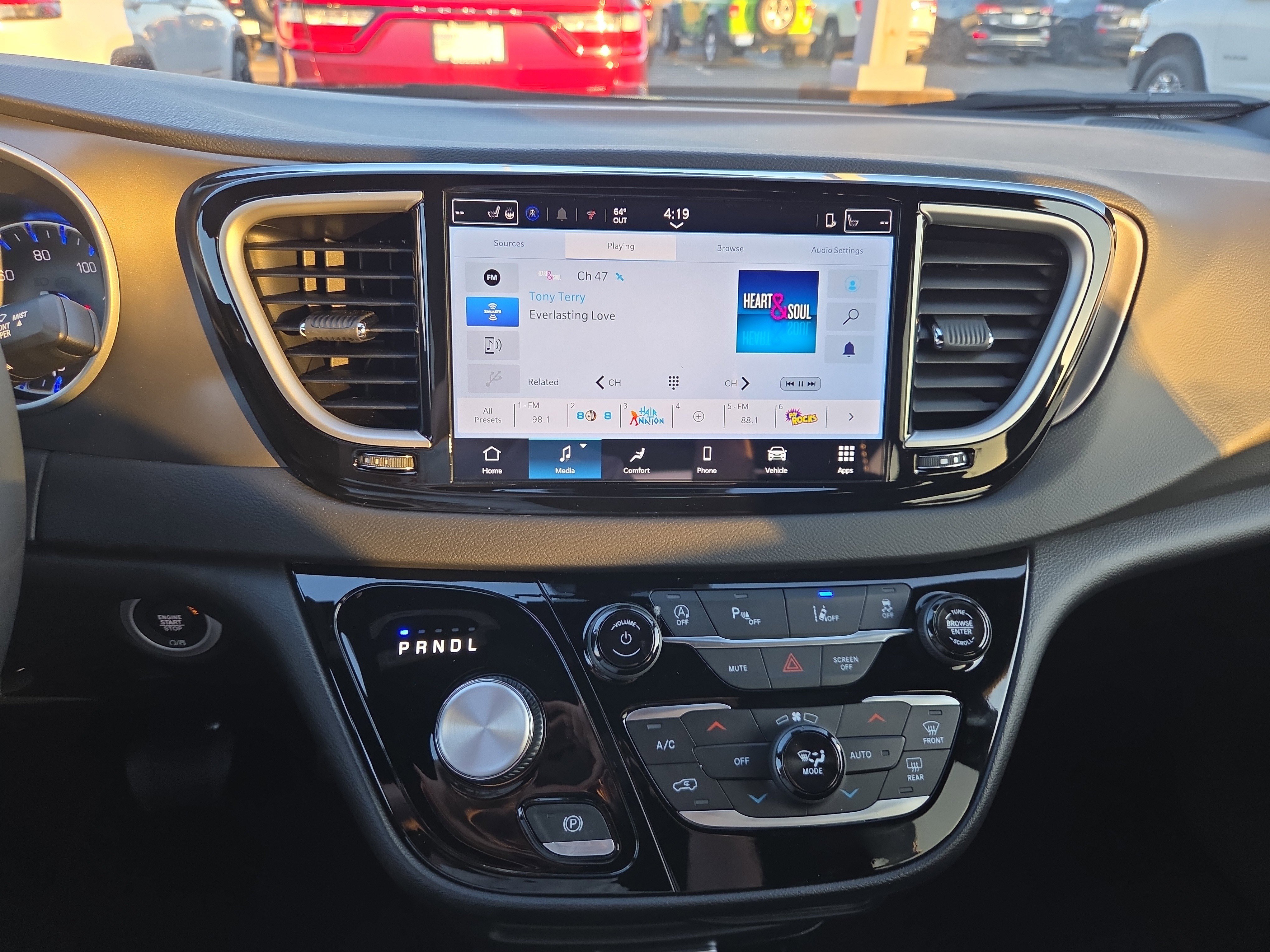 New 2026 Chrysler Voyager LX FWD image 11