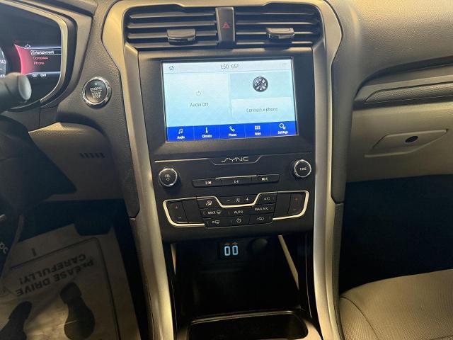 Certified 2020 Ford Fusion SE image 29