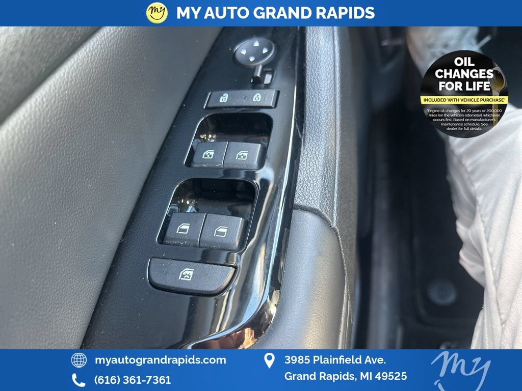 Used 2023 Kia Sportage X-Line AWD/4WD image 23