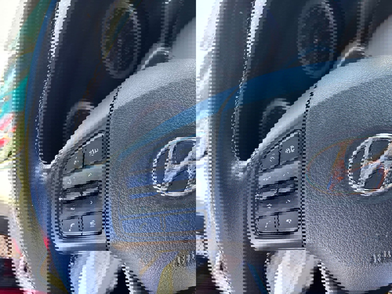 Used 2022 Hyundai Venue SEL image 10