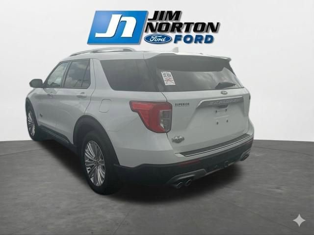 Used 2023 Ford Explorer King Ranch w/ Technology Package image 7