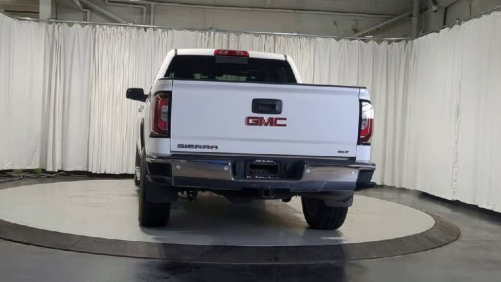 Used 2016 GMC Sierra 1500 SLT w/ SLT Premium Package image 9