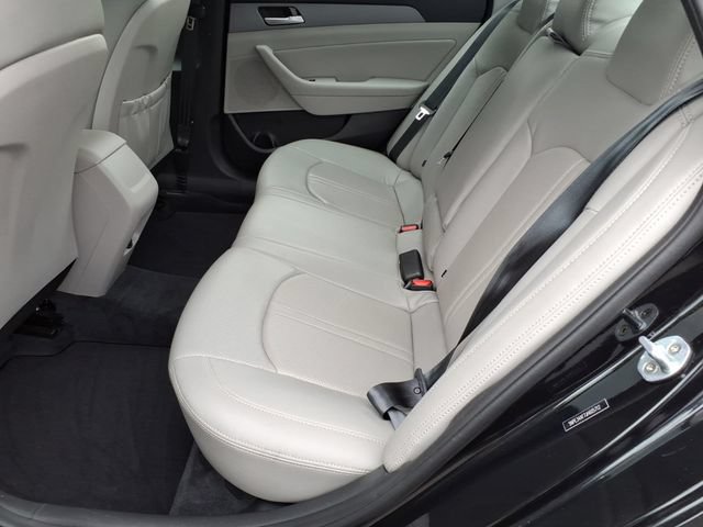 Used 2018 Hyundai Sonata SEL w/ Tech Package 02 FWD image 10