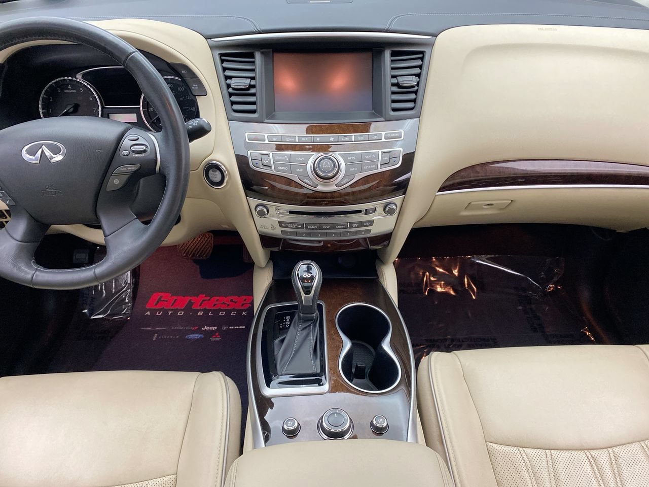 Used 2018 INFINITI QX60 Luxe w/ Deluxe Technology Package AWD/4WD image 21