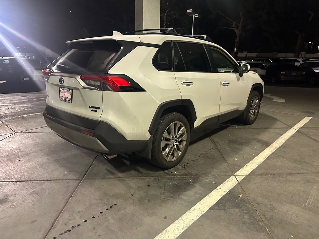 Used 2025 Toyota RAV4 Limited image 3