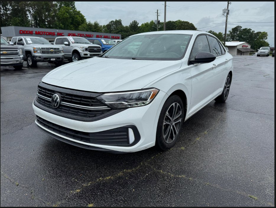 Used 2023 Volkswagen Jetta Sport FWD image 3