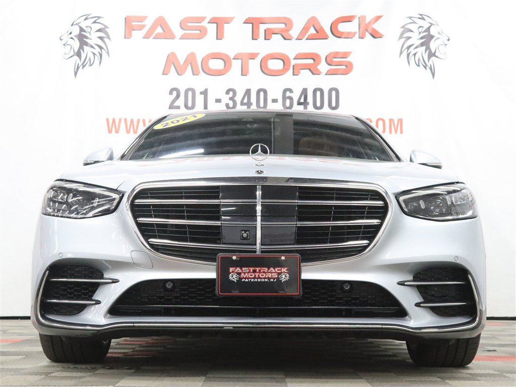 Used 2021 Mercedes-Benz S 580 4MATIC Sedan image 4