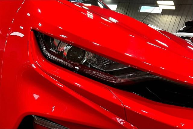Used 2022 Chevrolet Camaro SS RWD image 30