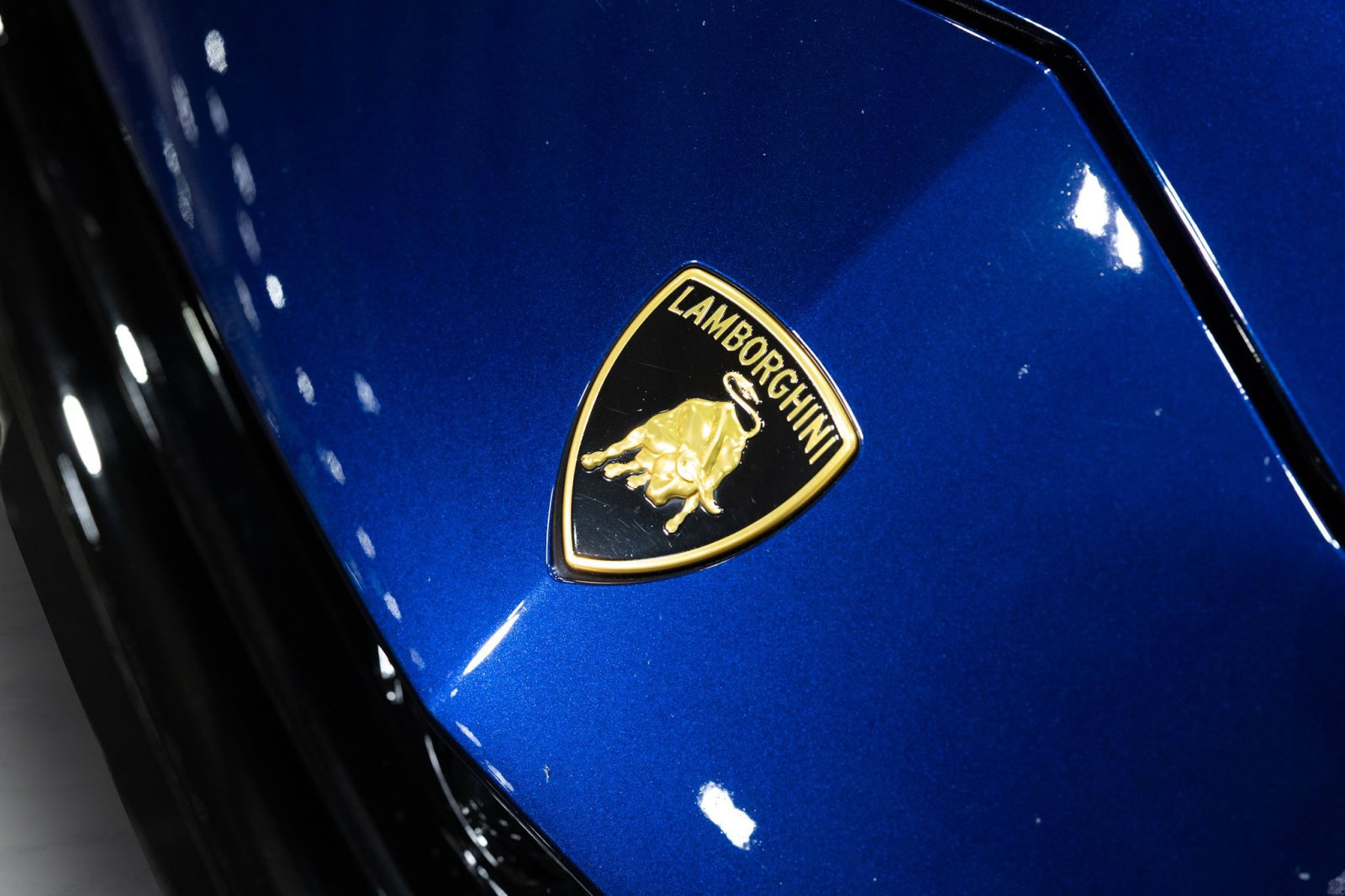 Used 2024 Lamborghini Urus Performante AWD/4WD image 57