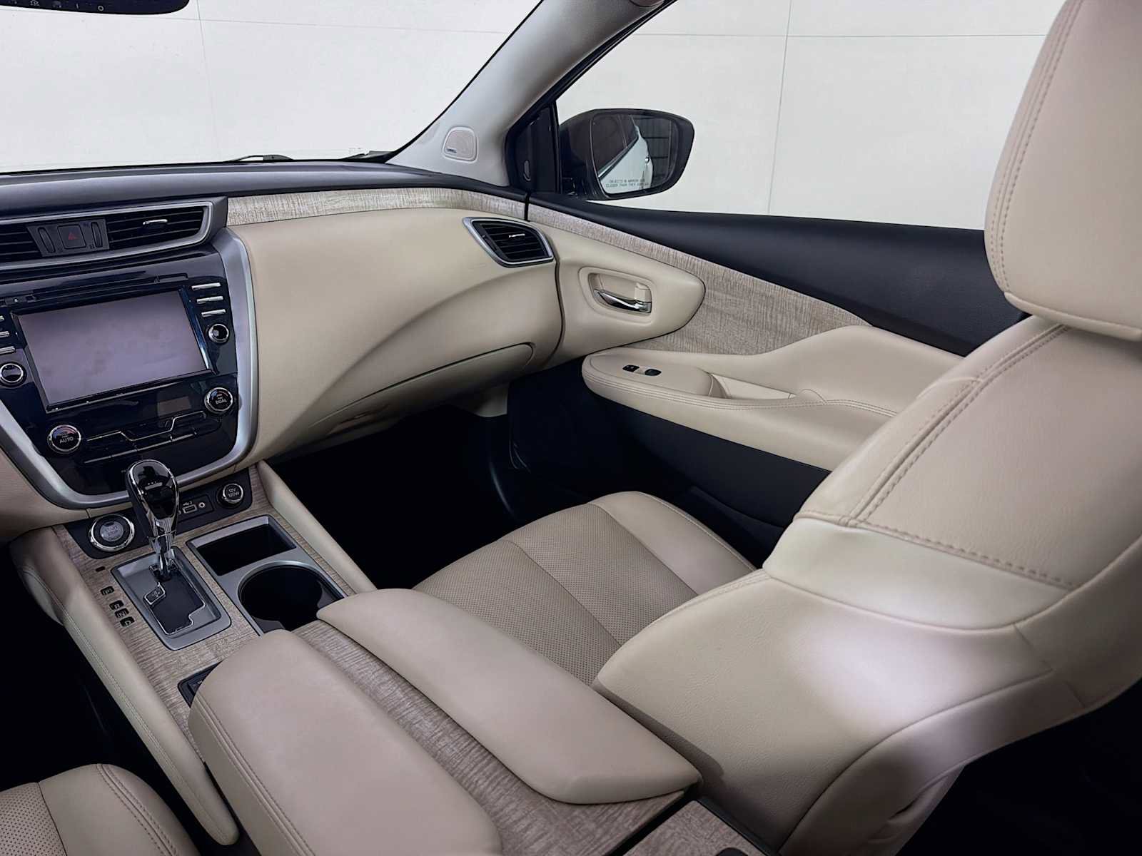 Used 2020 Nissan Murano SL w/ Moonroof Package image 22