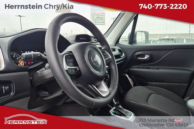 Used 2023 Jeep Renegade Latitude image 18