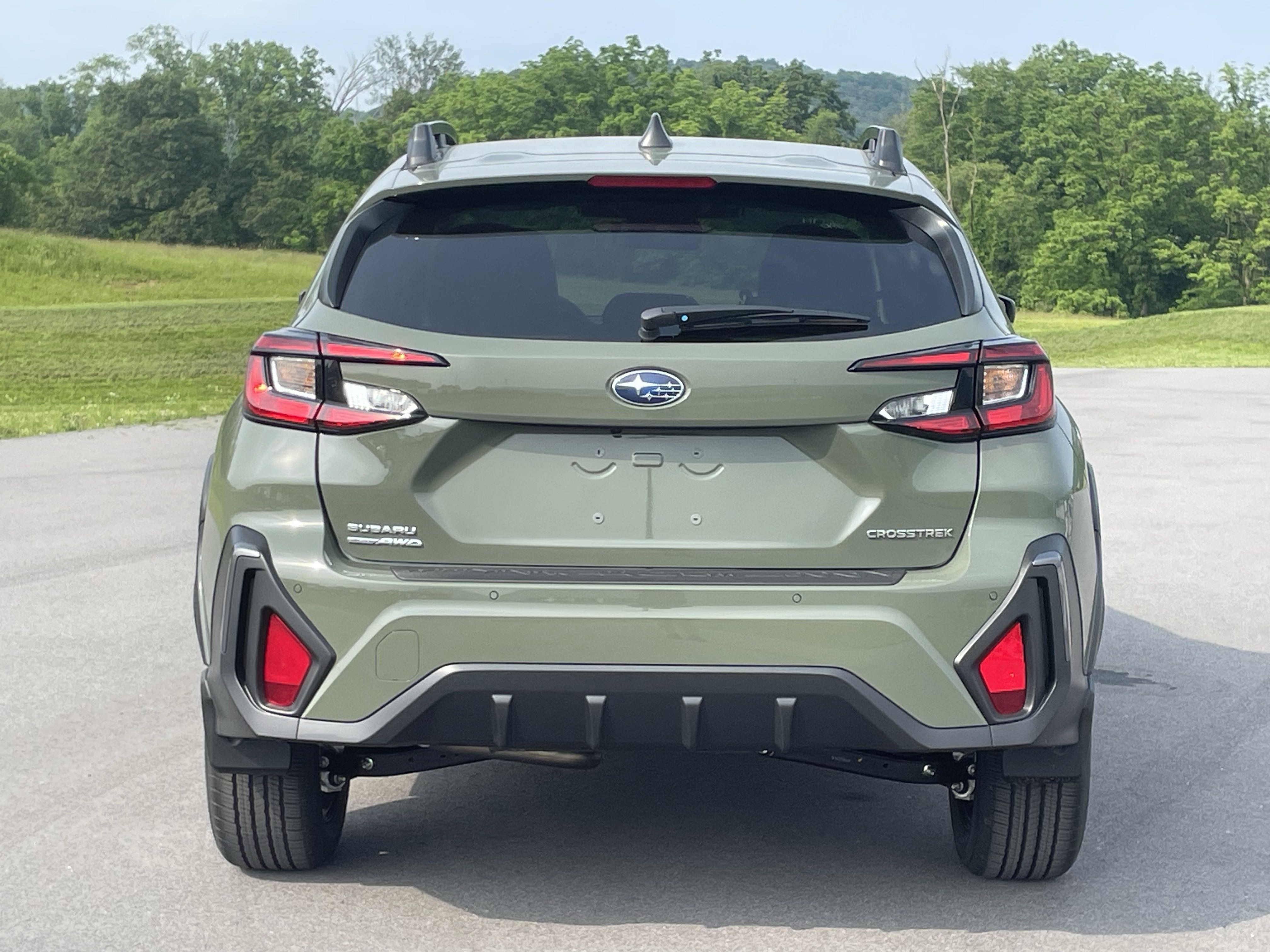 Used 2026 Subaru Crosstrek 2.5i Premium AWD/4WD video 3