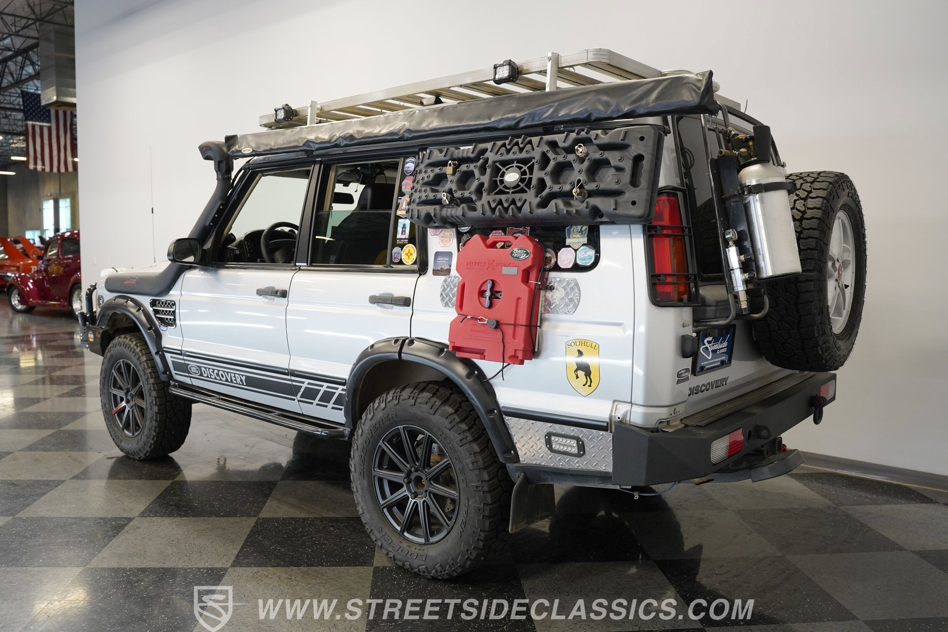 Used 2003 Land Rover Discovery SE image 11