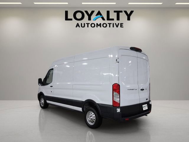 Used 2023 Ford Transit 250 Medium Roof AWD w/ Load Area Protection Package image 3