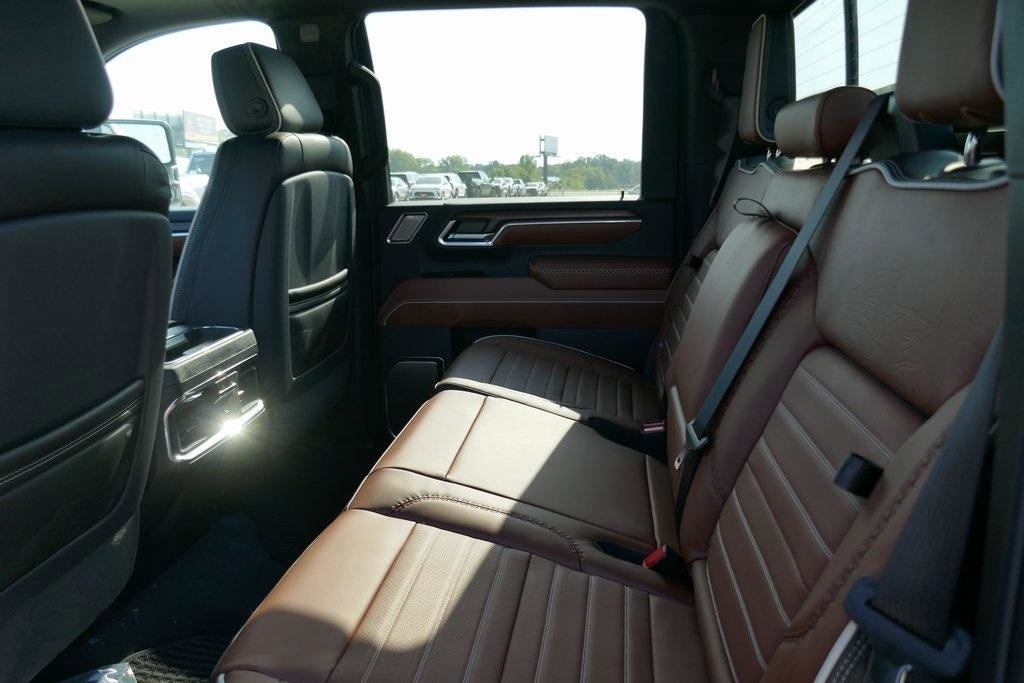 New 2026 GMC Sierra 2500 Denali Ultimate image 16