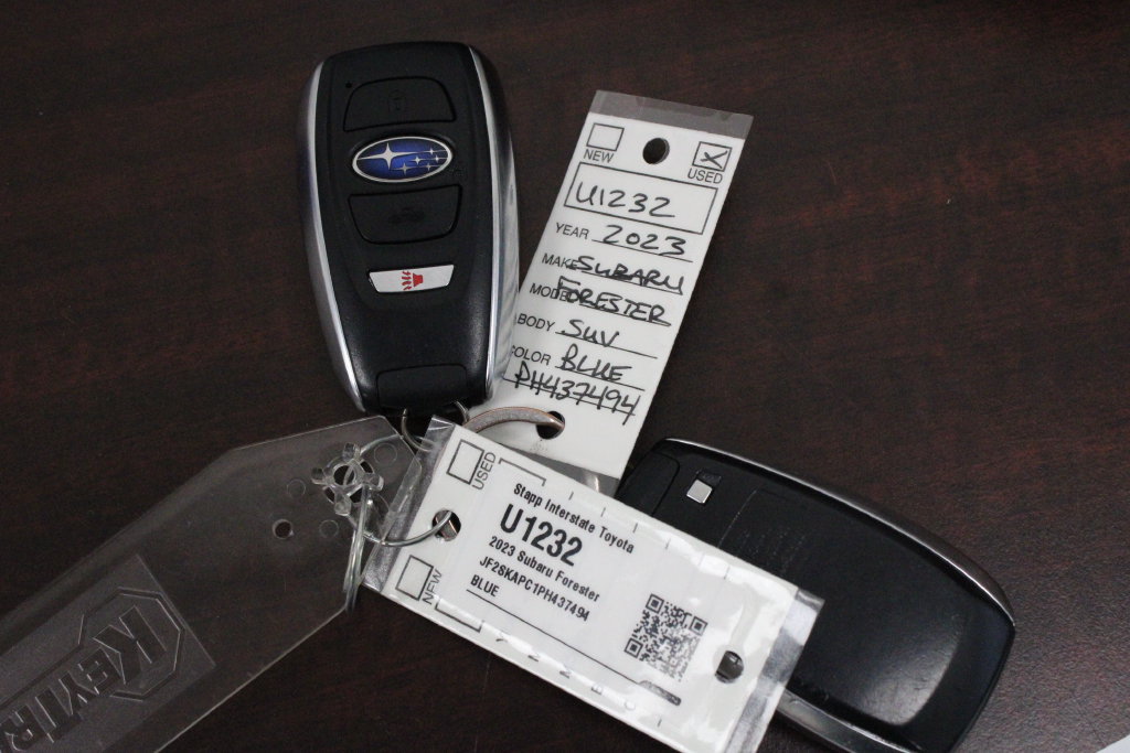 Used 2023 Subaru Forester Limited AWD/4WD image 7