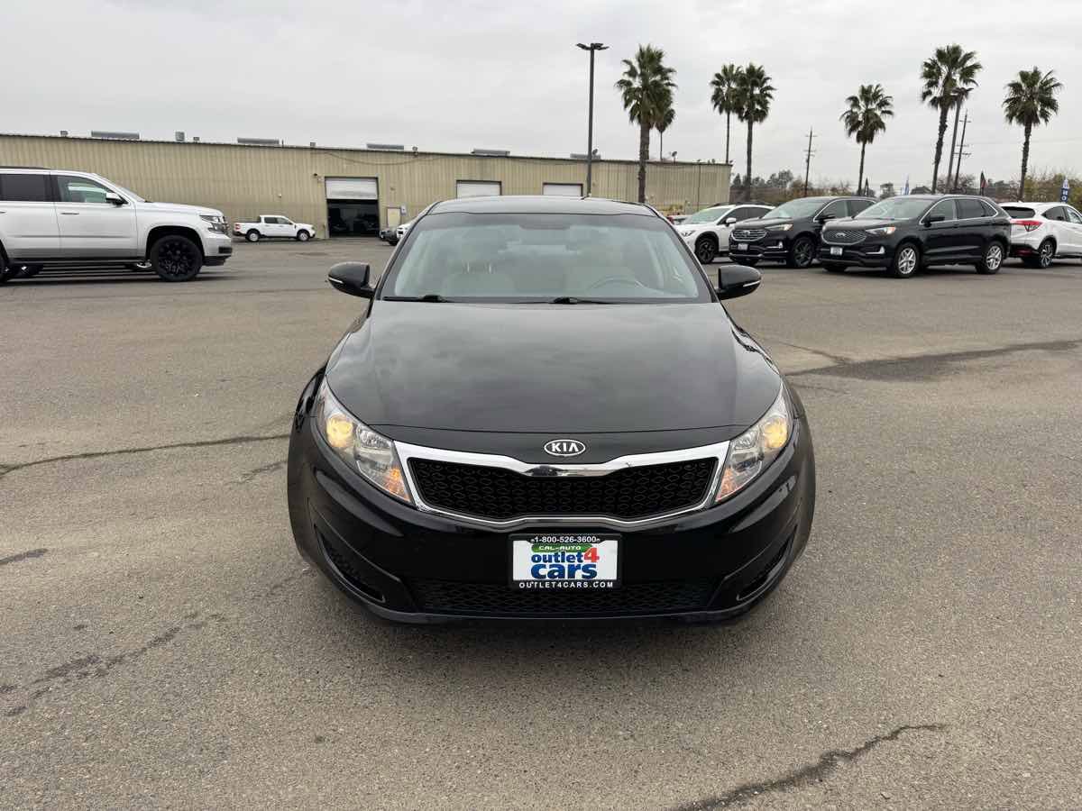 Used 2011 Kia Optima LX w/ Convenience Pkg image 4