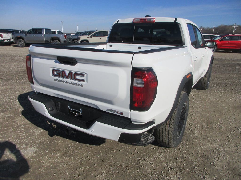 New 2026 GMC Canyon AT4 image 5