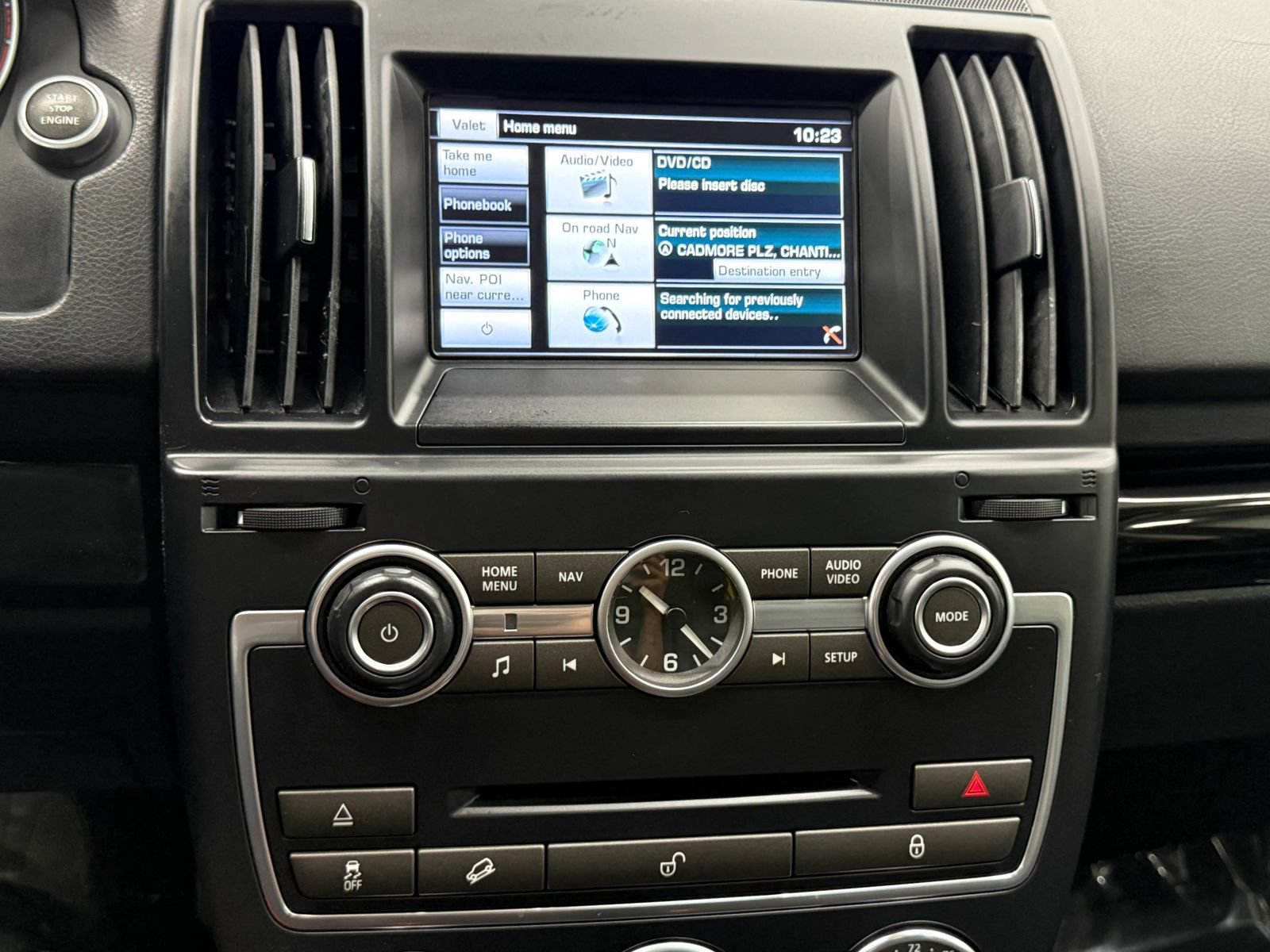 Used 2015 Land Rover LR2 HSE AWD/4WD image 31