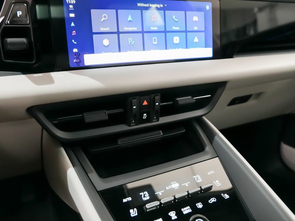 New 2026 Porsche Macan 4 Electric image 32