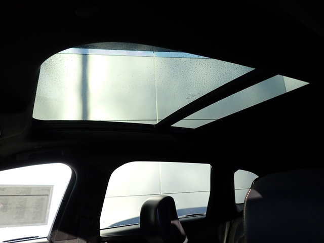 Certified 2025 Lincoln Nautilus Reserve w/ Jet Appearance Package AWD/4WD image 20