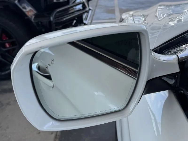 Used 2015 Kia K900 Luxury RWD image 11