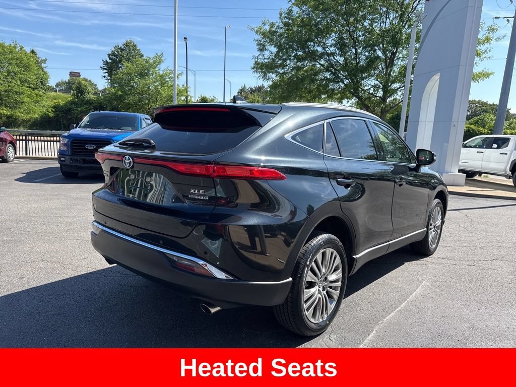 Certified 2022 Toyota Venza XLE AWD/4WD image 8