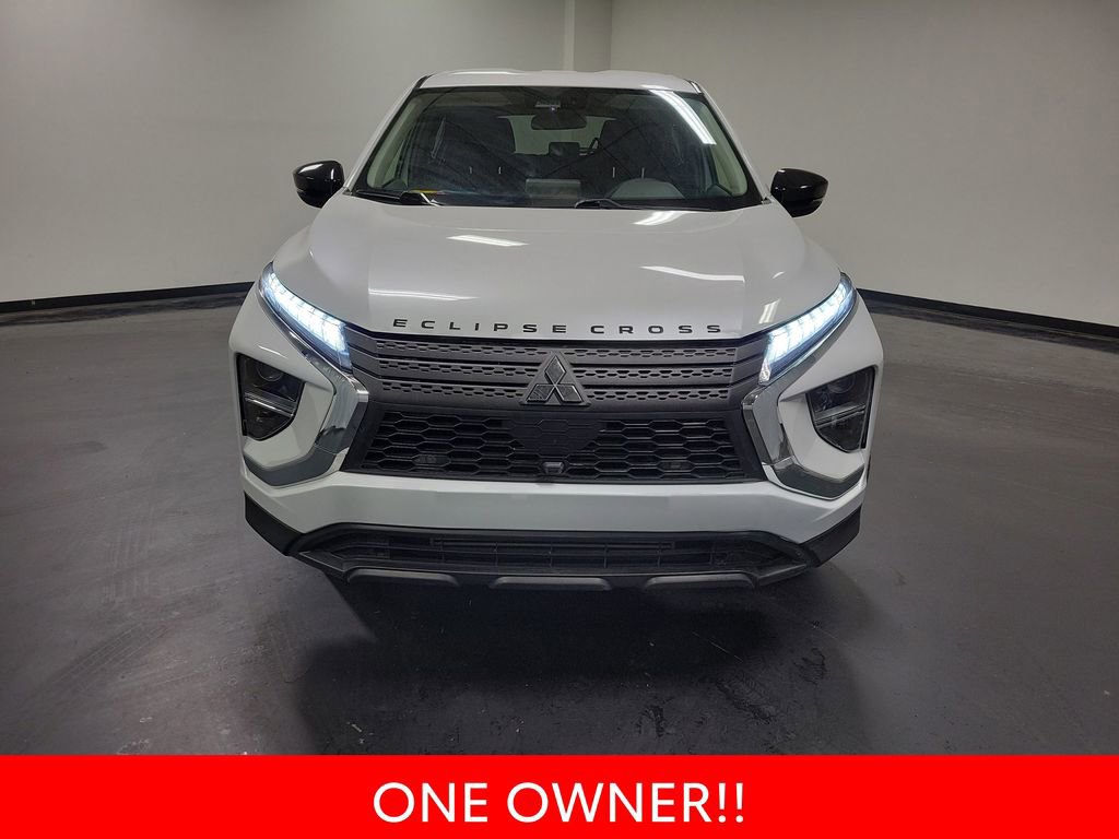Used 2022 Mitsubishi Eclipse Cross LE AWD/4WD image 3