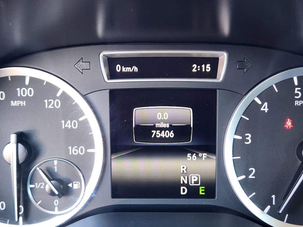 Used 2017 INFINITI QX30 Premium w/ Technology Package image 17