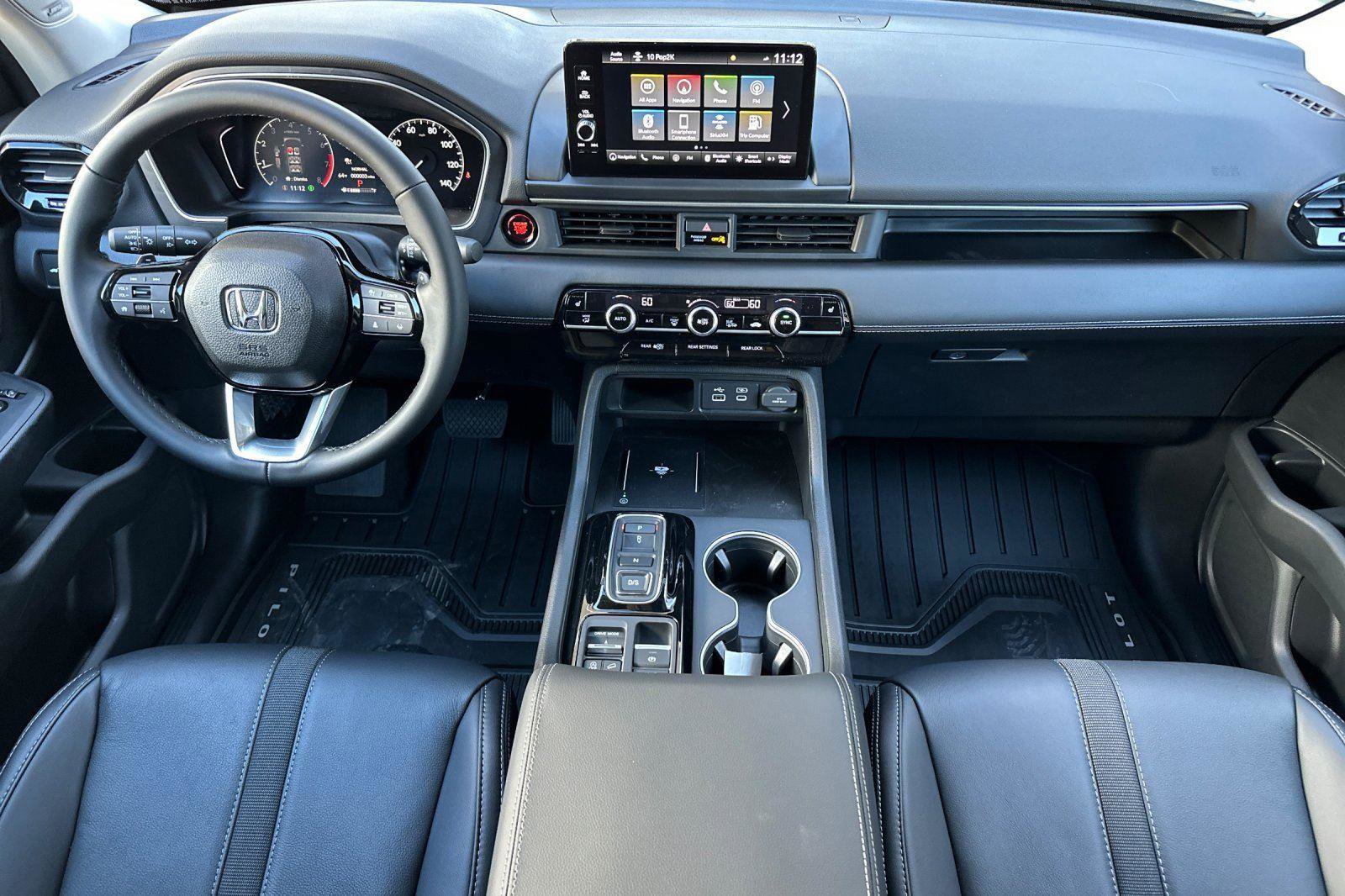 New 2025 Honda Pilot Touring image 10