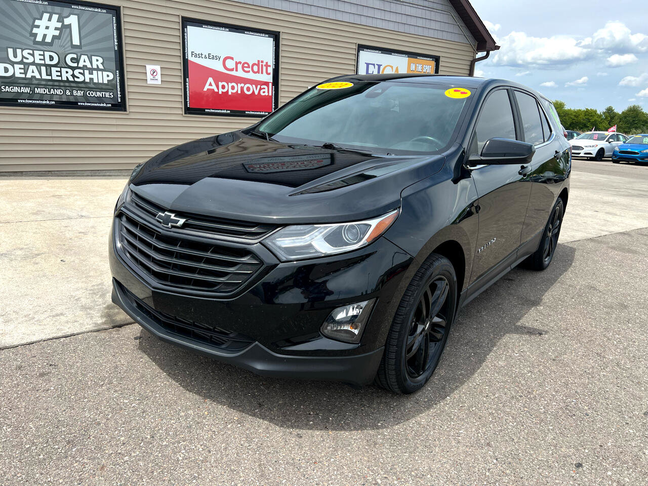 Used 2021 Chevrolet Equinox LT image 1