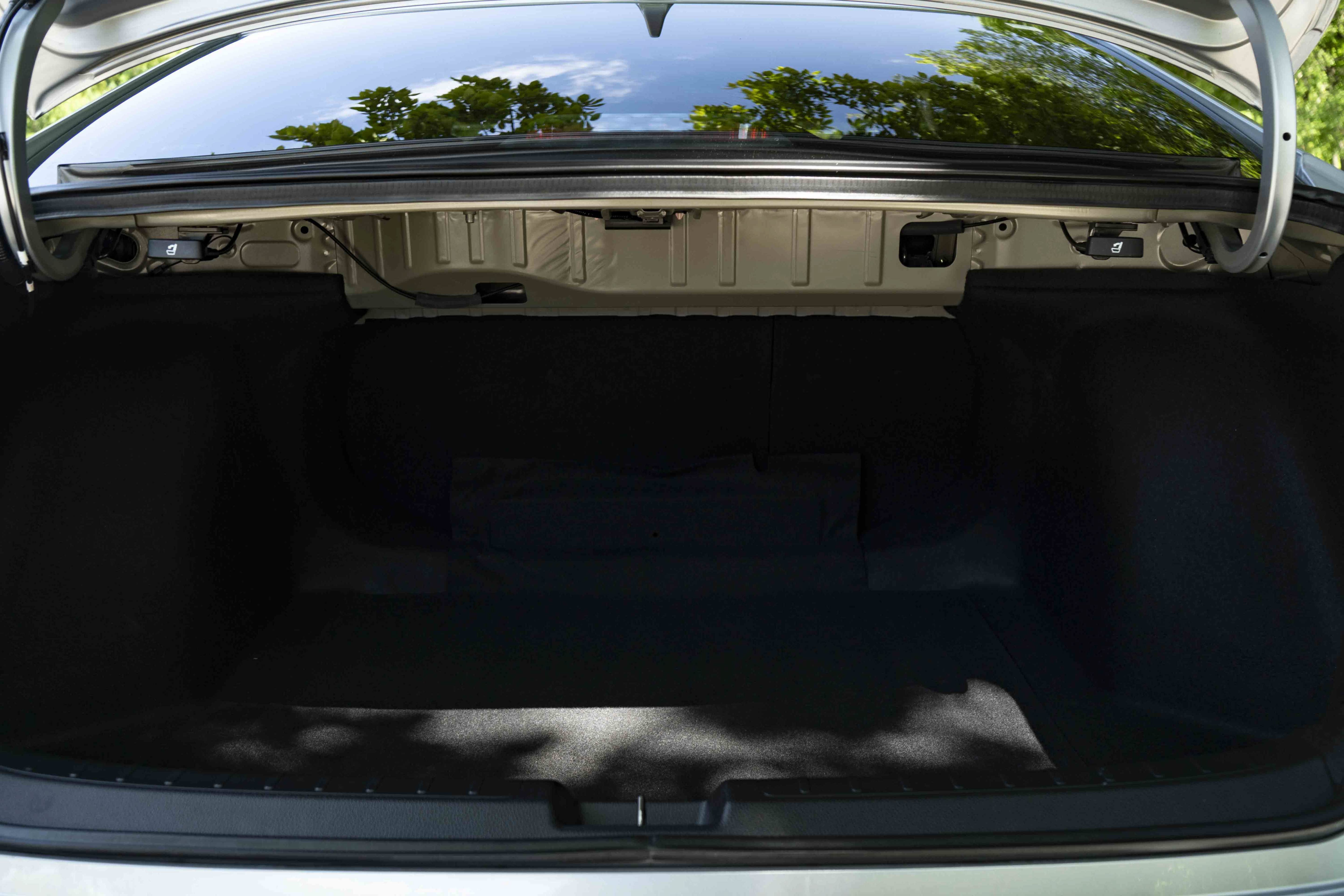 Certified 2025 Honda Civic Sport image 40