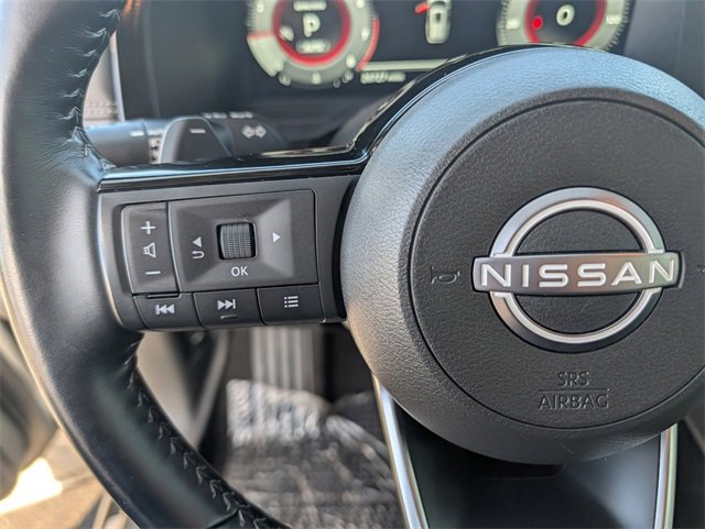 Used 2024 Nissan Pathfinder Platinum image 15